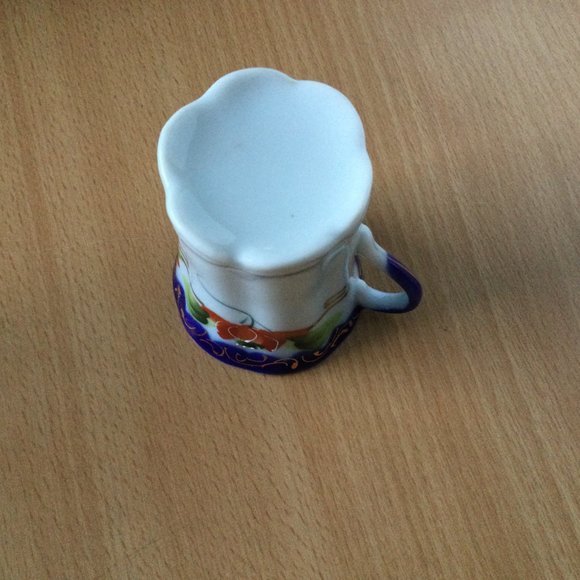 Vintage hand painted porcelain tea coffee cup cobalt blue red flower - Picture 7 of 7